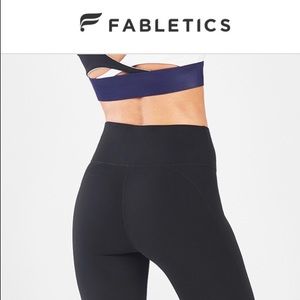 BLACK FABLETICS LEGGINGS